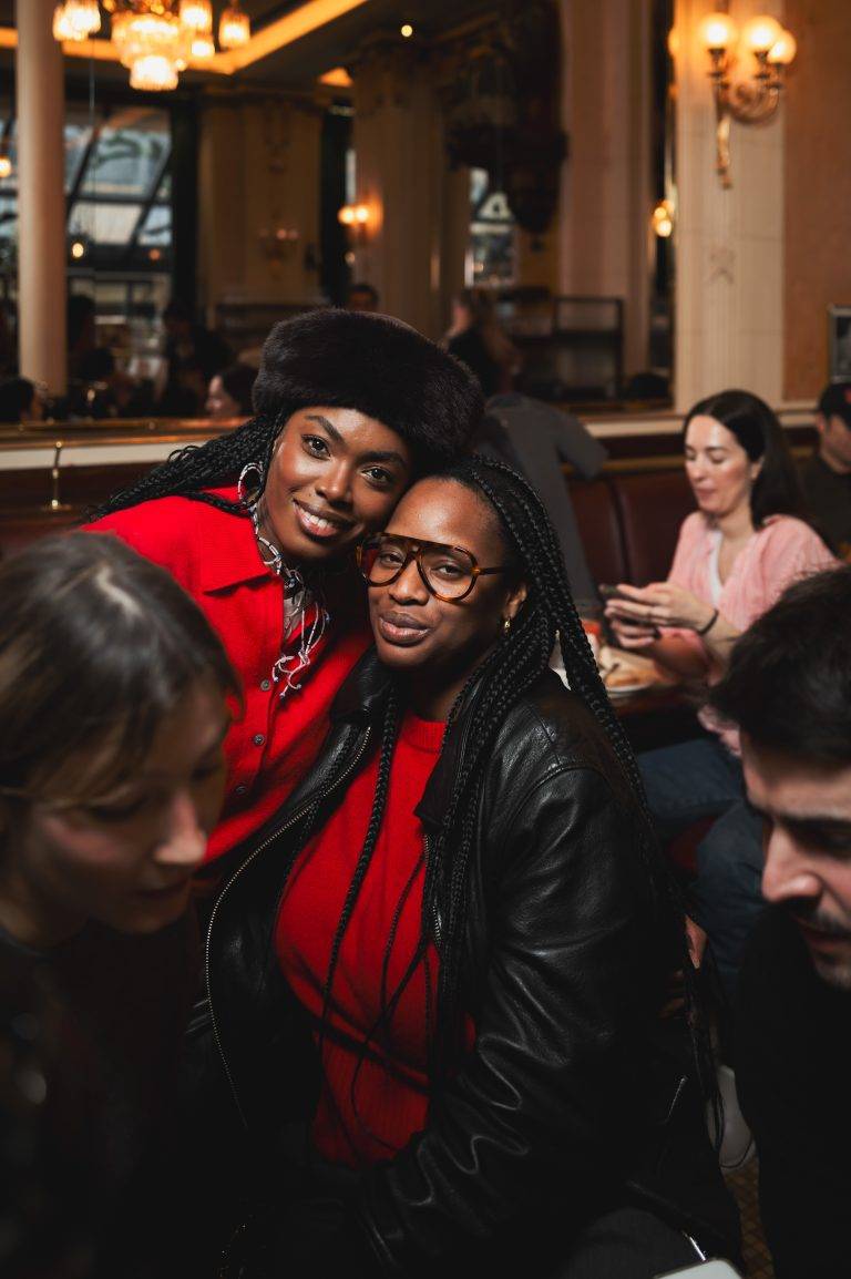  - Entre élégance urbaine et fonctionnalité : la nouvelle collaboration d’Aigle et India Mahdavi