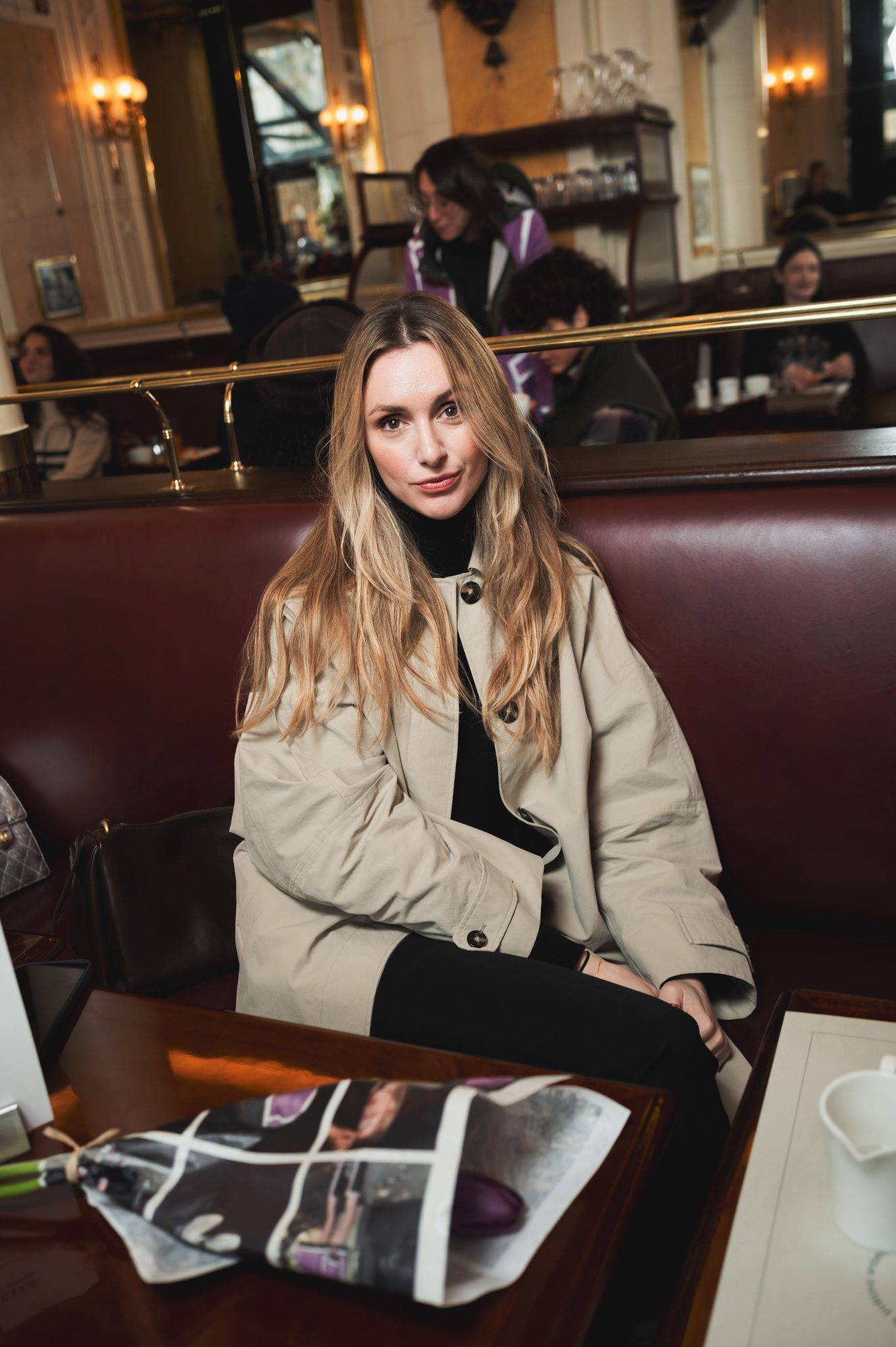  - Entre élégance urbaine et fonctionnalité : la nouvelle collaboration d’Aigle et India Mahdavi