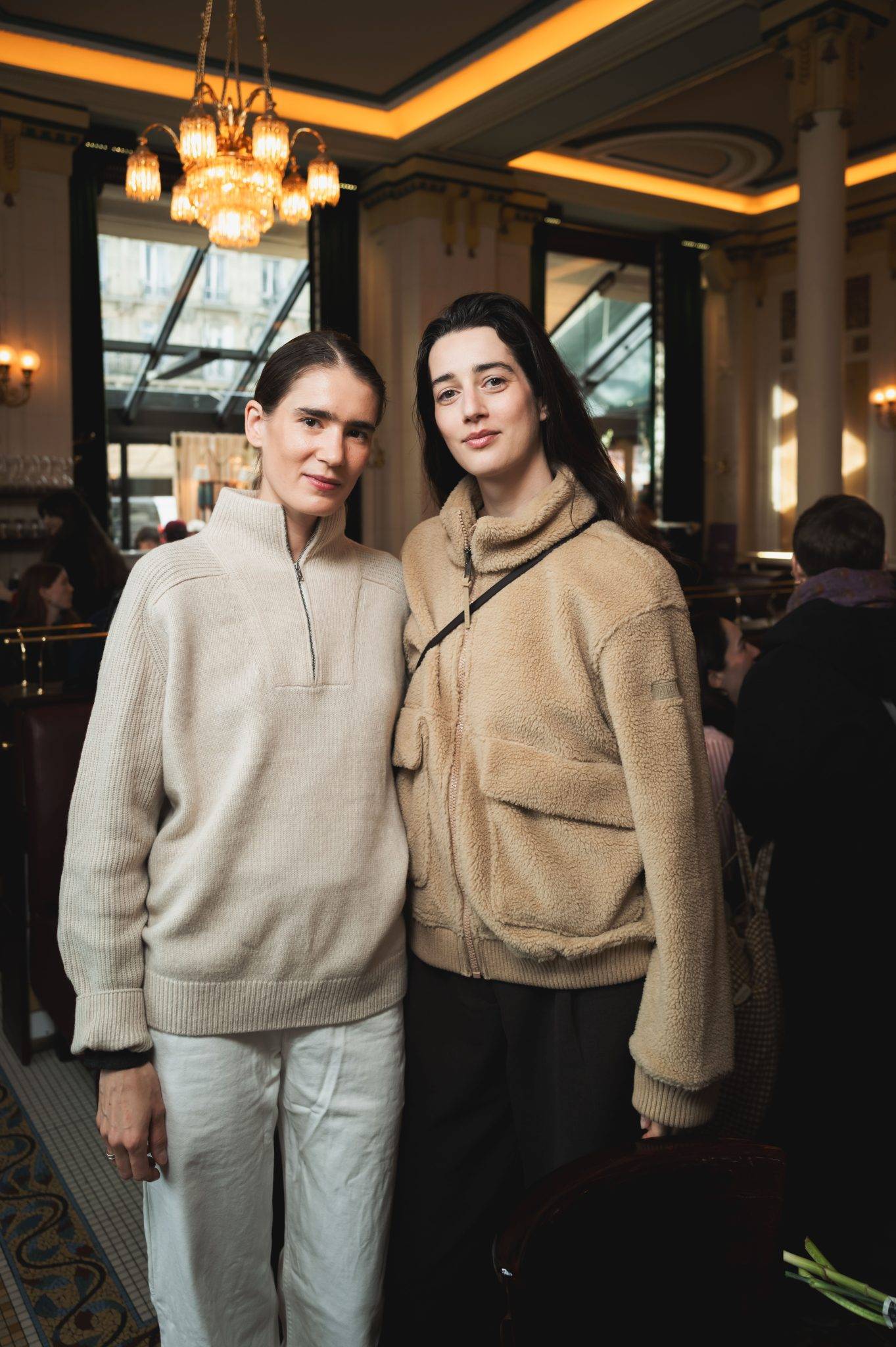  - Entre élégance urbaine et fonctionnalité : la nouvelle collaboration d’Aigle et India Mahdavi