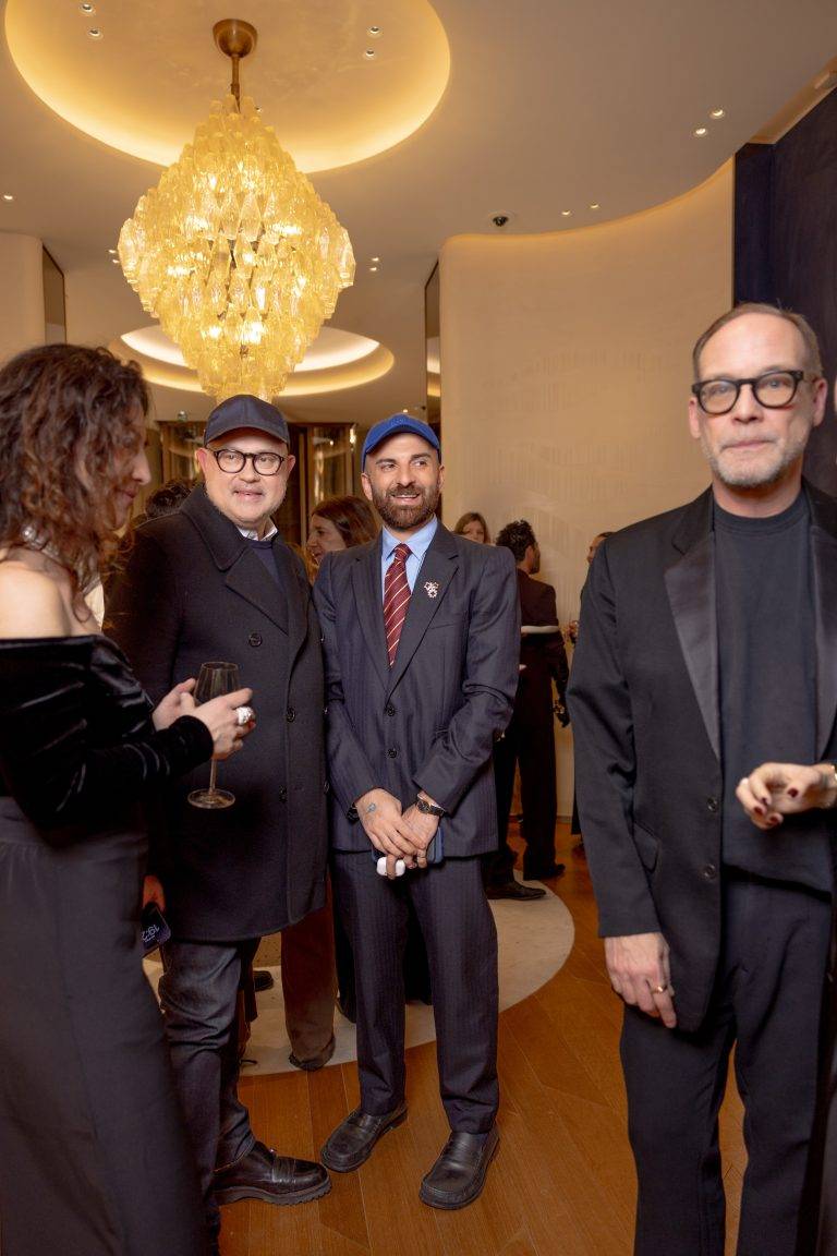  - De Beers Inaugurates its New Flagship Store on Rue de la Paix