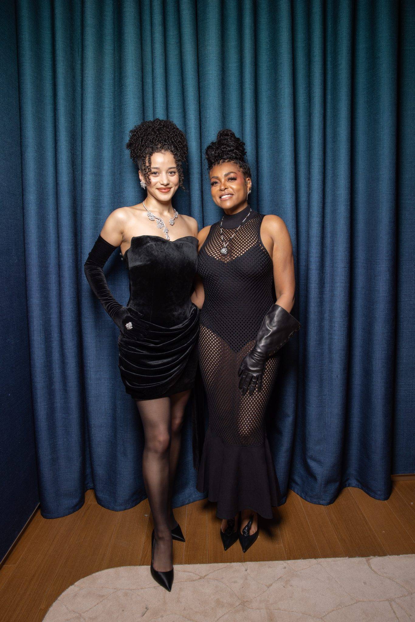  - De Beers Inaugurates its New Flagship Store on Rue de la Paix