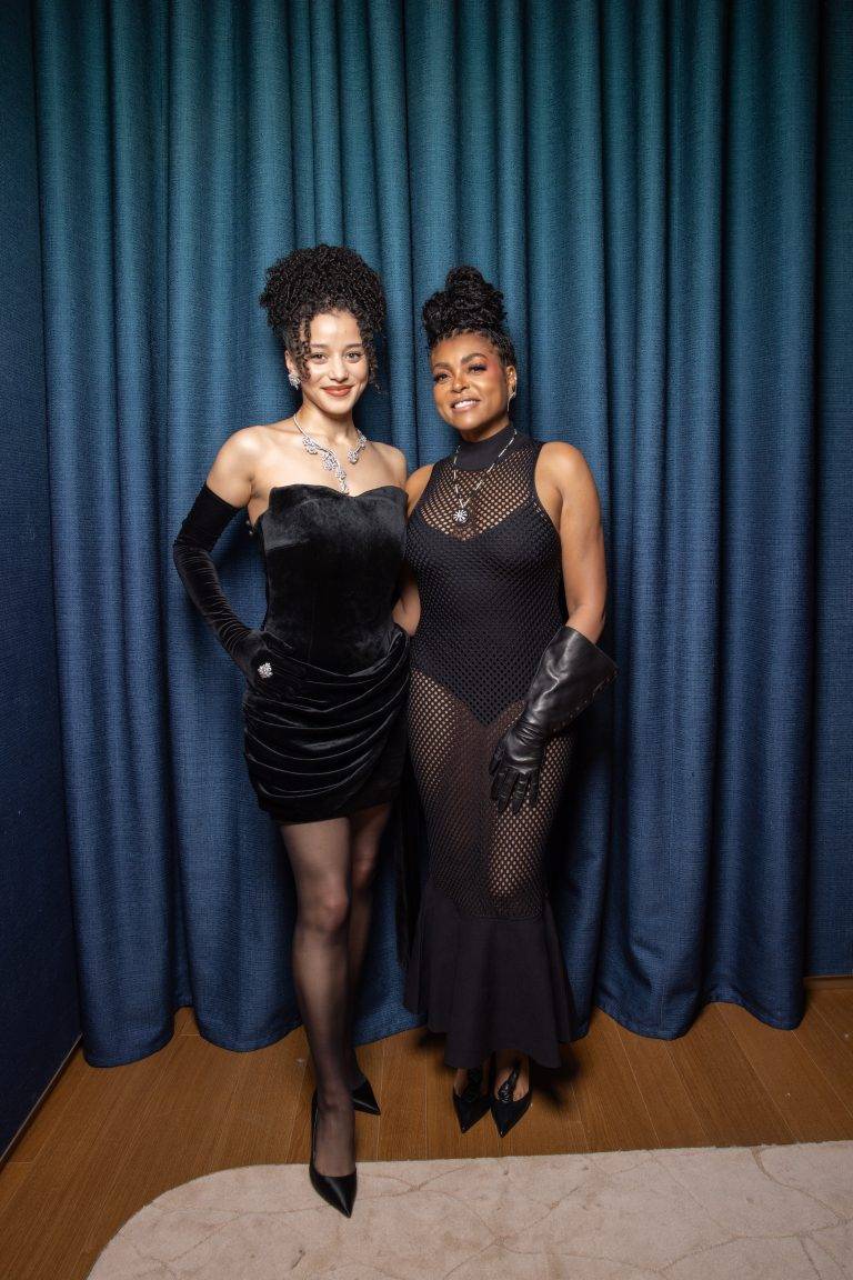  - De Beers Inaugurates its New Flagship Store on Rue de la Paix