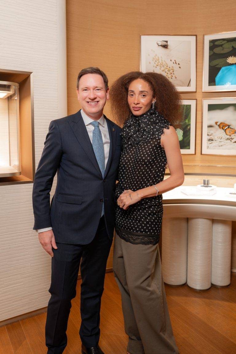  - De Beers Inaugurates its New Flagship Store on Rue de la Paix