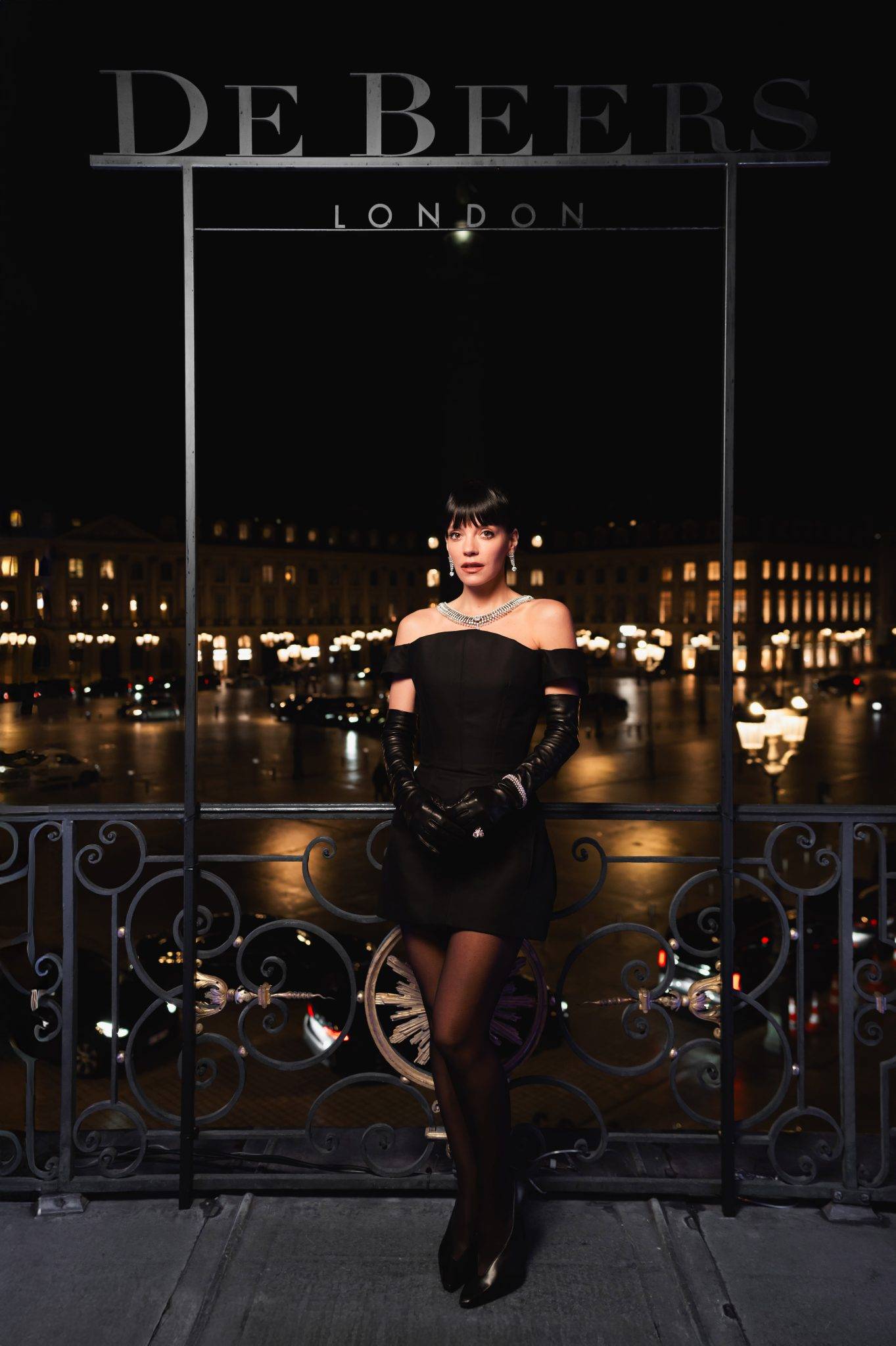  - De Beers Inaugurates its New Flagship Store on Rue de la Paix