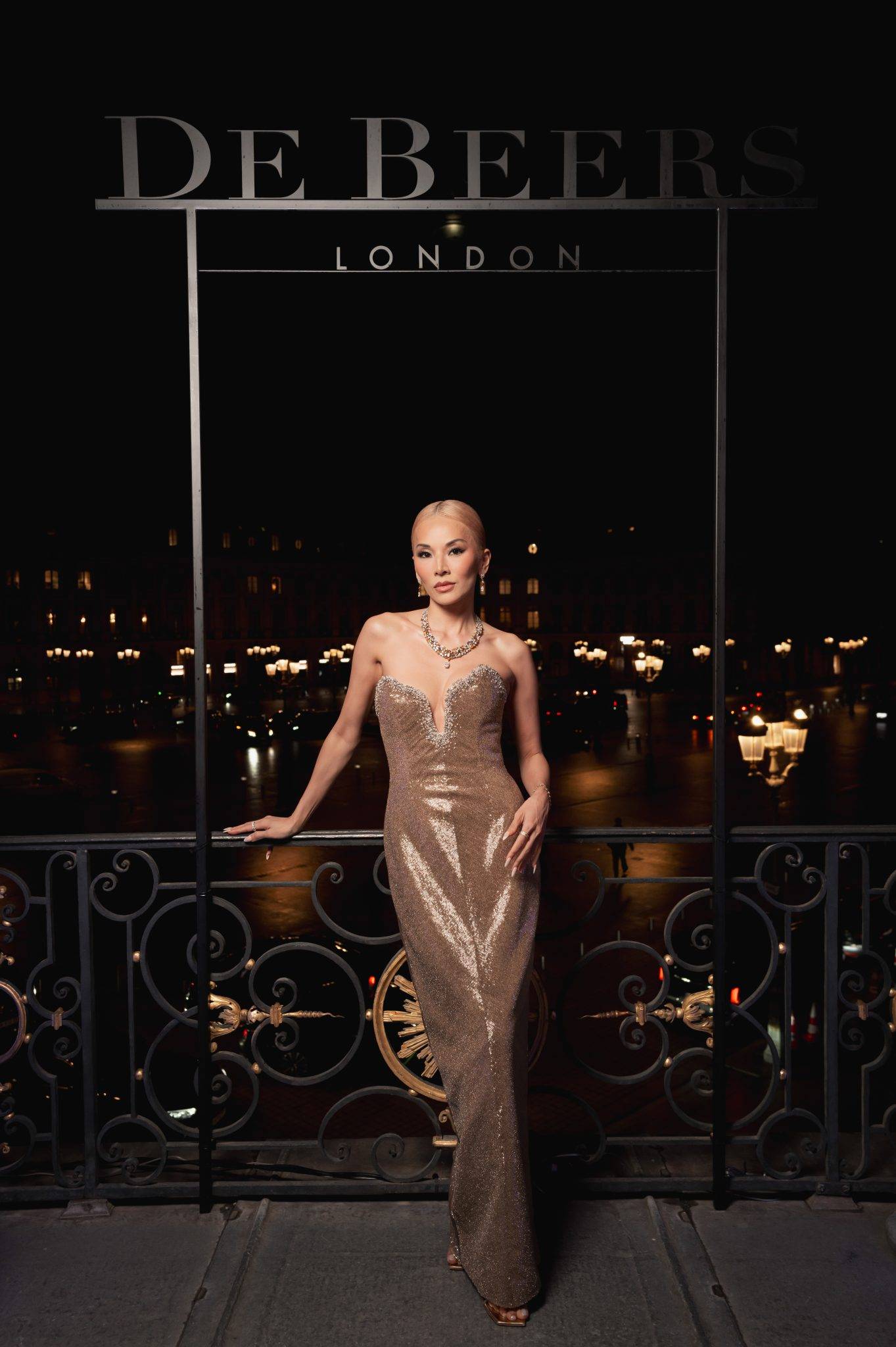  - De Beers inaugure son flagship parisien, rue de la Paix