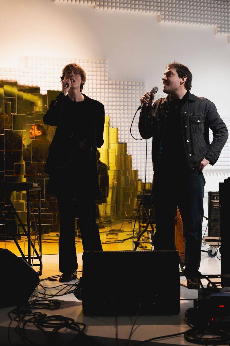  - At the Marché Dauphine, the Futuro Show Ends on a High Note with Jay-Jay Johanson