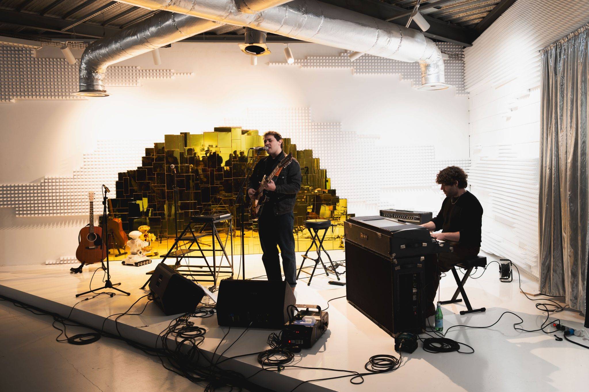  - Au Marché Dauphine, le Futuro Show prend fin en musique avec Jay-Jay Johanson