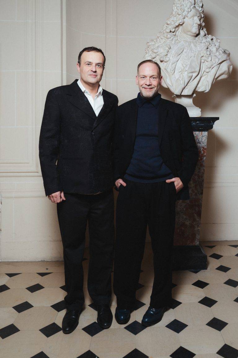  - Garatti sublime l’artisanat italien avec ses précieux diamants verts