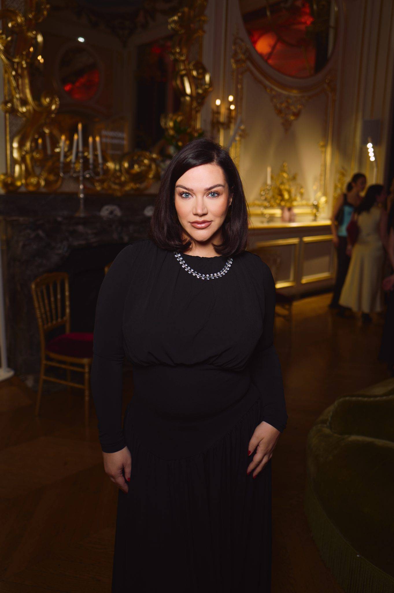  - Pandora and Bridgerton Unveil the Collection “Rules to Love By”