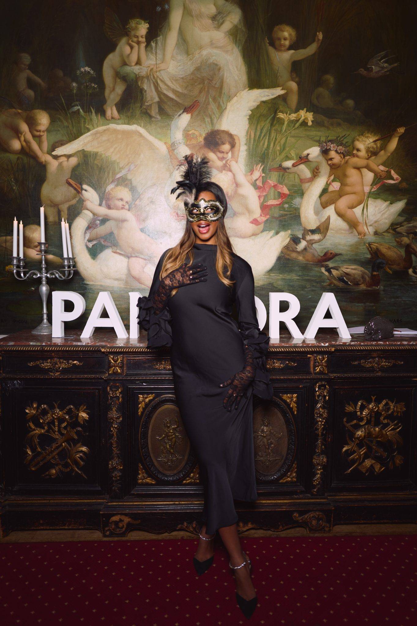  - Pandora et Bridgerton dévoilent la collection « Rules to Love By »