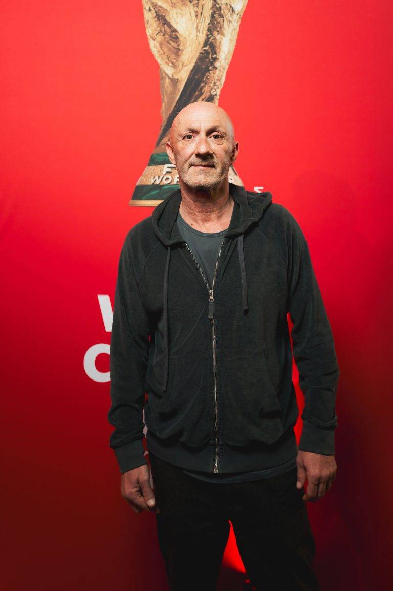  - Coca-Cola fait triompher la coupe sur les Champs-Elysées