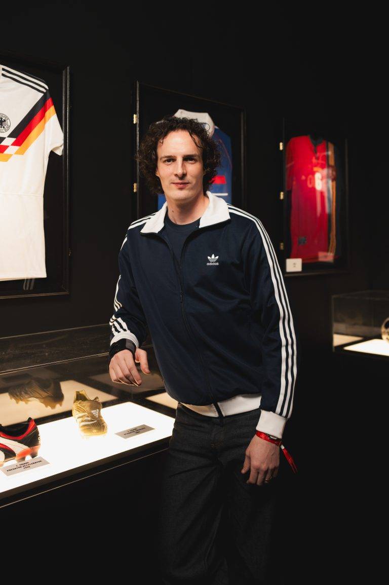  - Coca-Cola fait triompher la coupe sur les Champs-Elysées