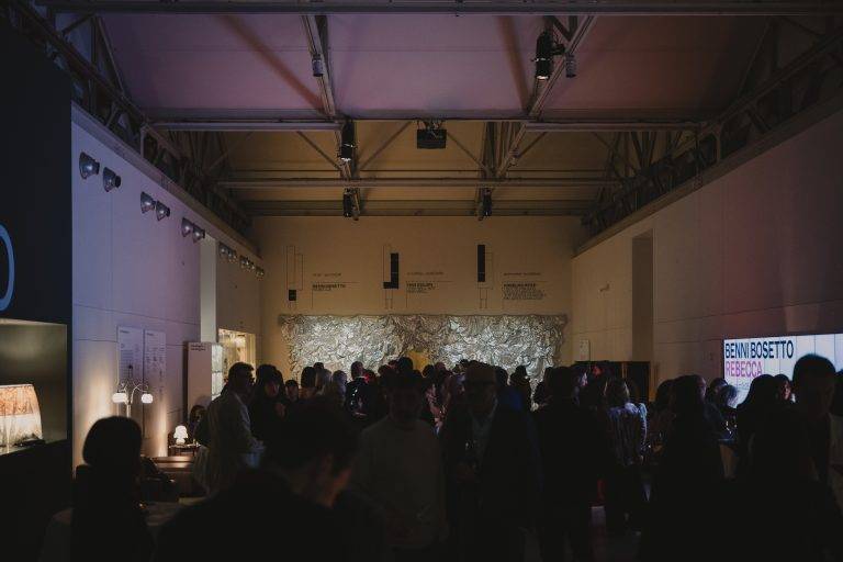 “Rebecca” by Benni Bosetto: When Pirelli HangarBicocca Becomes Body and Home