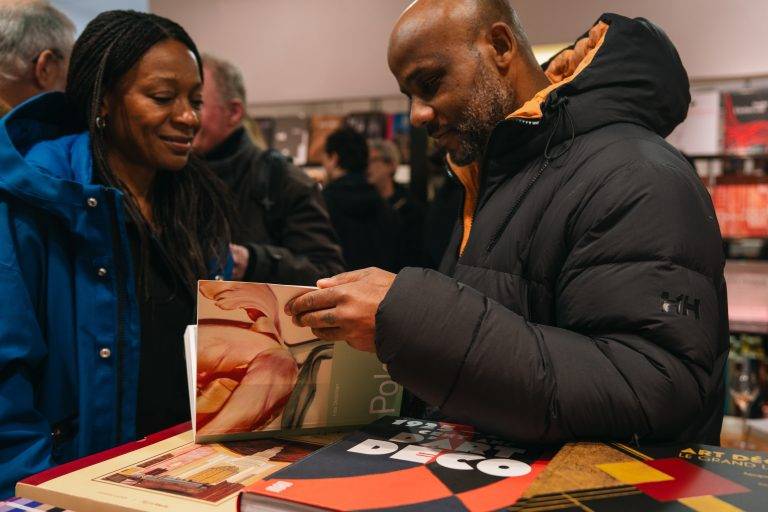  - 37.2 Editions Unveils Inès Dieleman’s New Book at the Librairie 7L