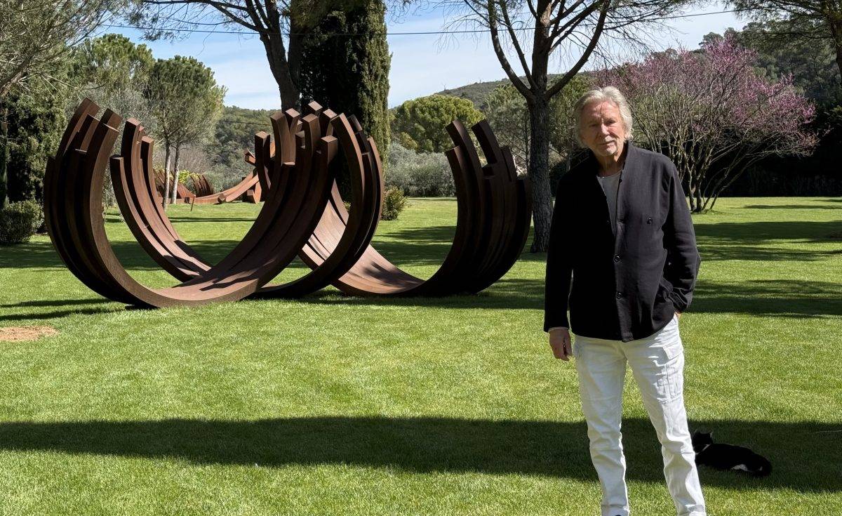 image représentant l'interview Bernar Venet, artiste
